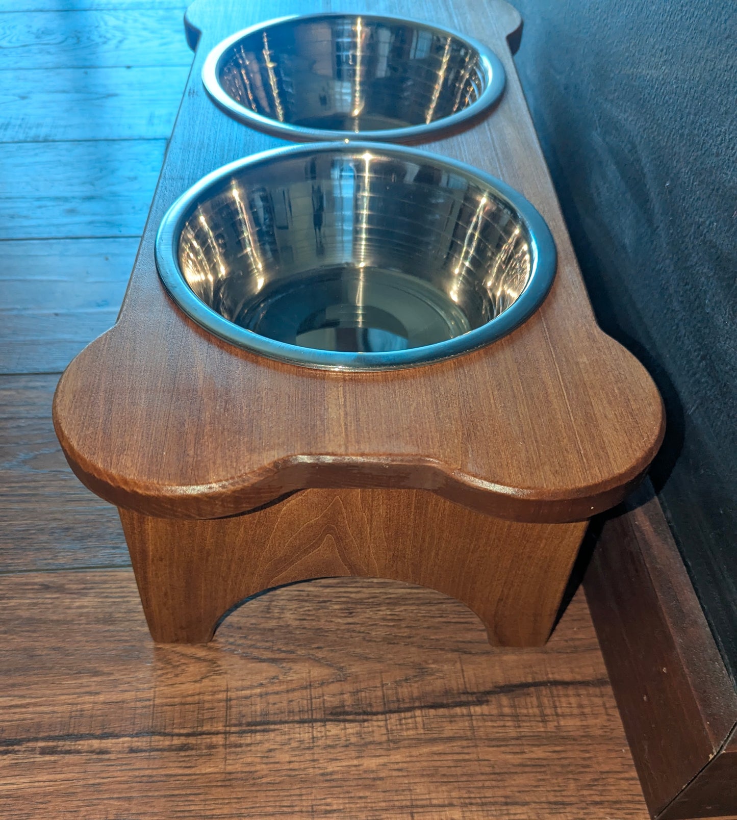 Handmade Bone Shaped Dog Feeder with 2 bowls
