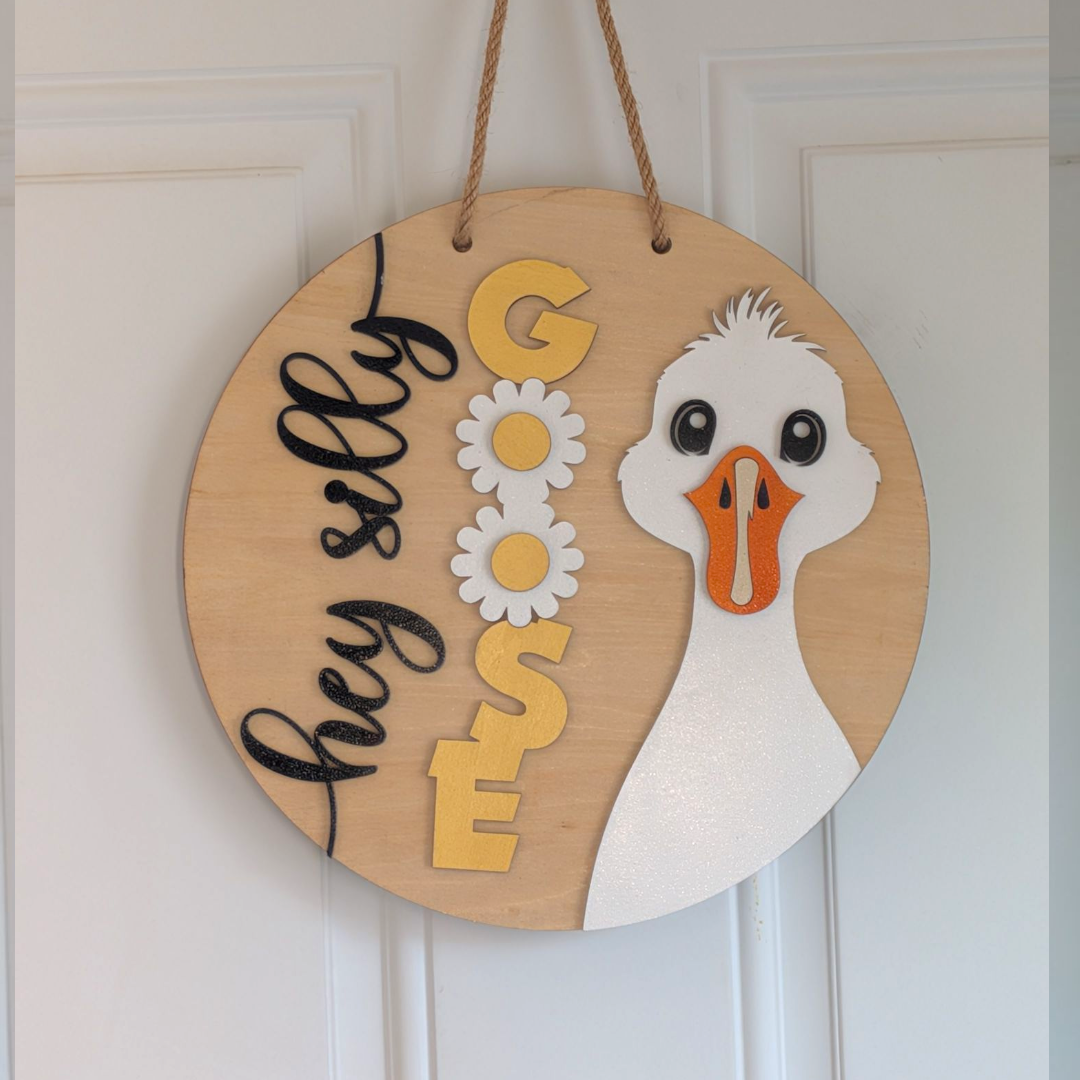 Round Door Hanger, Silly Goose Welcome Sign